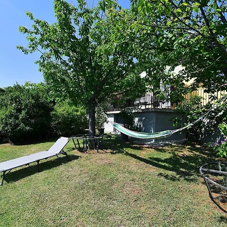 Charming With Terrace And Garden Holiday home Moscenicka Draga
